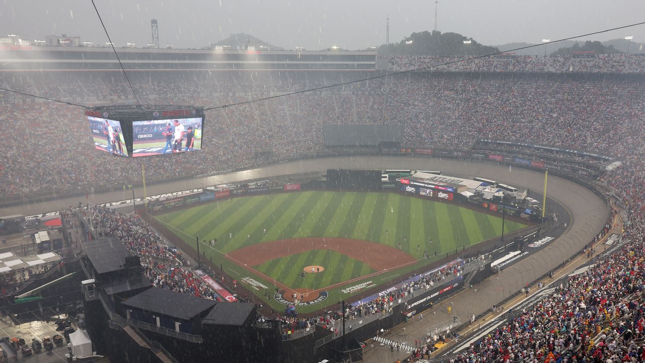 <a href="https://www.espn.com/mlb/story/_/id/45889133/braves-reds-showcase-bristol-motor-speedway-delayed-rain" target="_blank">Braves-Reds showcase at Bristol stalled by rain</a>