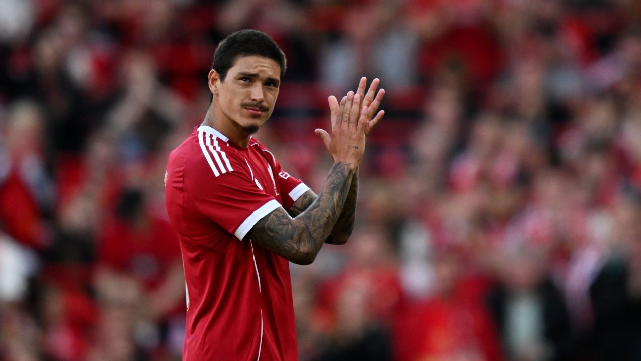 Liverpool's Darwin Núñez closing in on Al Hilal move - sources