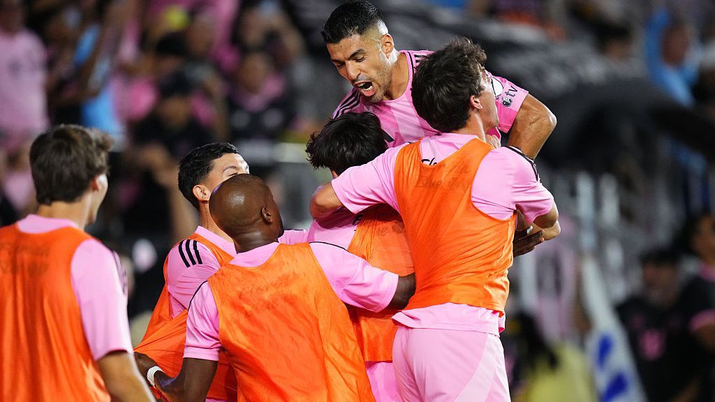 <a href="https://www.espn.com/soccer/story/_/id/45917290/inter-miami-league-cup-quarters-lionel-messi" target="_blank">Miami makes Leagues Cup quarters with Messi out</a>