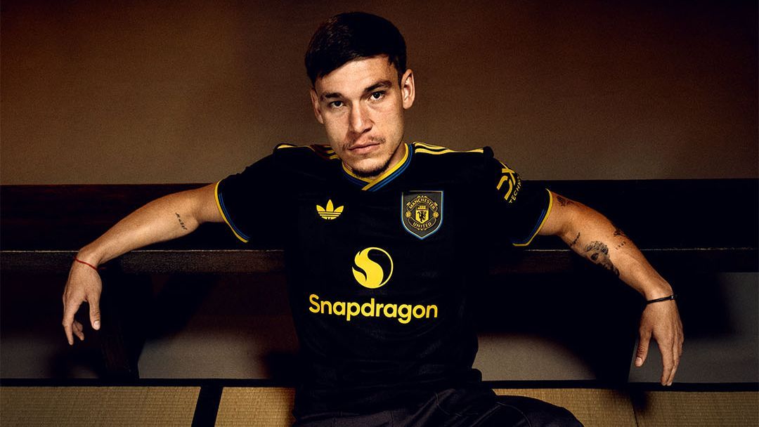 Manchester United's 2025-26 Third Kit: A Nostalgic Tribute to the Eric Cantona Era