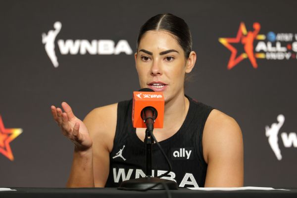 Kelsey Plum clarifies ASG remark on Team Clark, T-shirt meeting