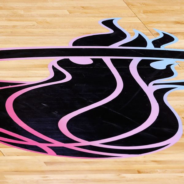 Ex-Heat security guard pleads guilty to selling memorabilia