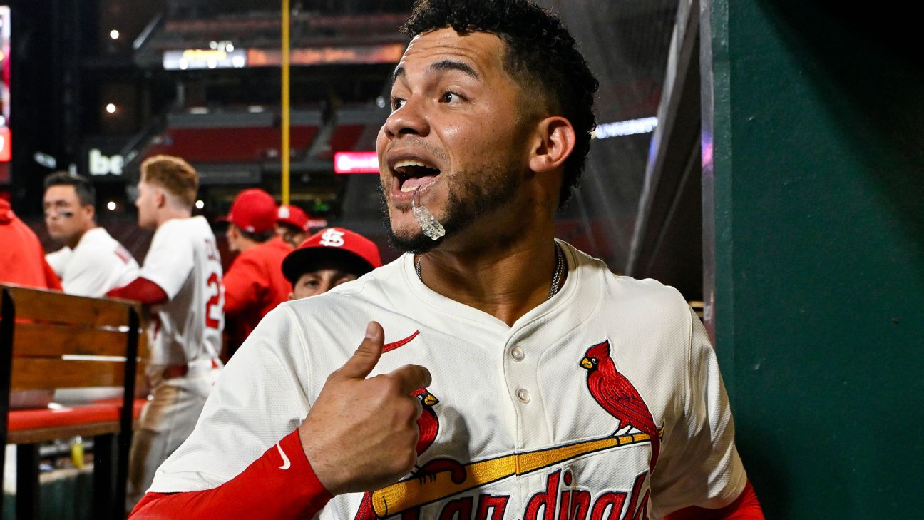 <a href="https://www.espn.com/mlb/story/_/id/46083057/cardinals-contreras-gets-6-game-suspension-plans-appeal" target="_blank">Cardinals’ Contreras gets six-game ban, appeals</a>