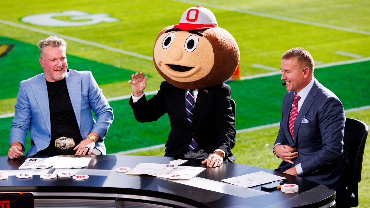 Lee Corso's Legendary Final Pick: A Nostalgic Journey Through NCAAF and 90s Sports Culture