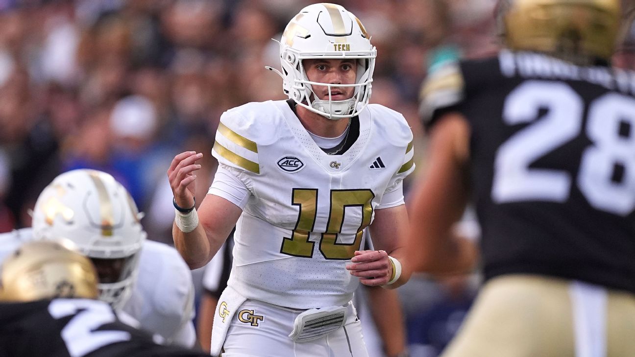 Georgia Tech's Championship Claim, Tennessee's Citrus Shoutout, and Week 1's Best CFB Moments