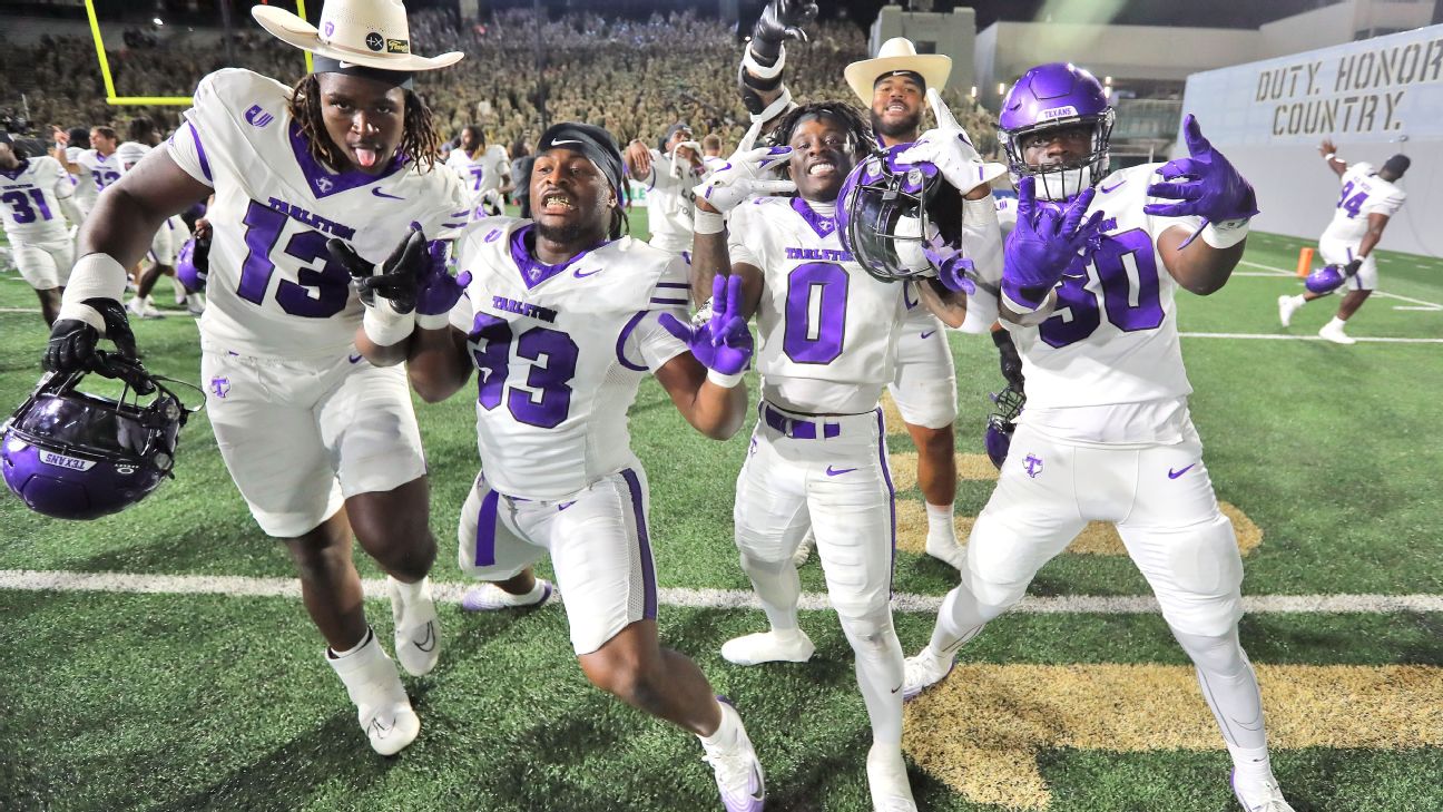 <a href="https://www.espn.com/college-football/story/_/id/46108722/tarleton-state-tops-army-2ot-second-ever-win-vs-fbs" target="_blank">Army falls in Tarleton St.’s 2nd-ever win vs. FBS</a>