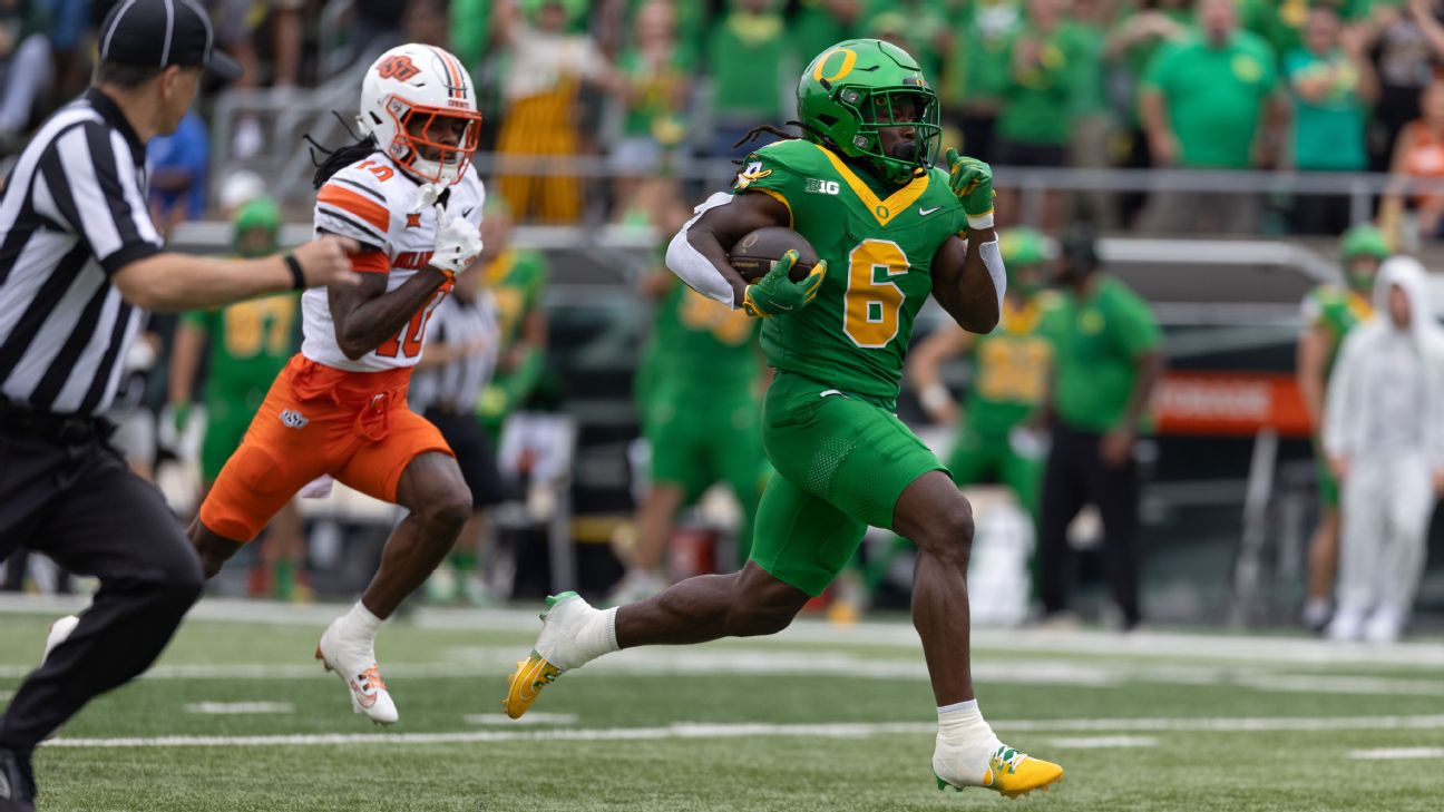 Oregon's Dominant Victory and College Football's Best Week 2 Trolls