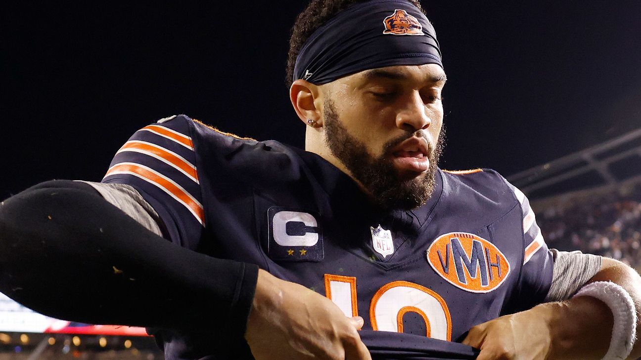 <a href="https://www.espn.com/nfl/story/_/id/46203931/caleb-williams-chicago-bears-see-lead-evaporate-mnf-loss" target="_blank">Bears rue opportunity lost in Johnson’s debut</a>