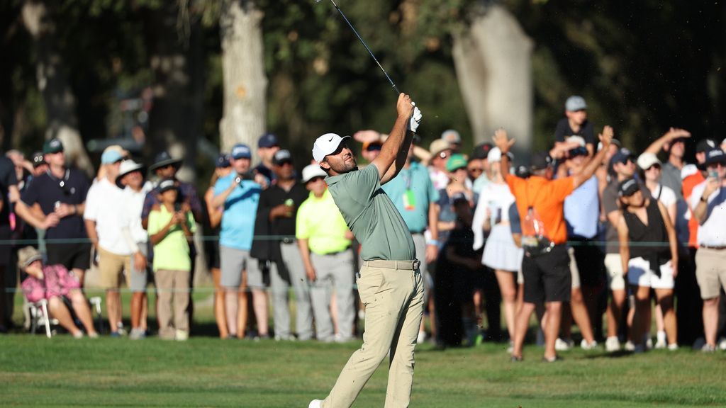 <a href="https://www.espn.com/golf/story/_/id/46264537/scheffler-warms-ryder-cup-6th-win-season" target="_blank">Scheffler secures sixth win in Ryder Cup tuneup</a>