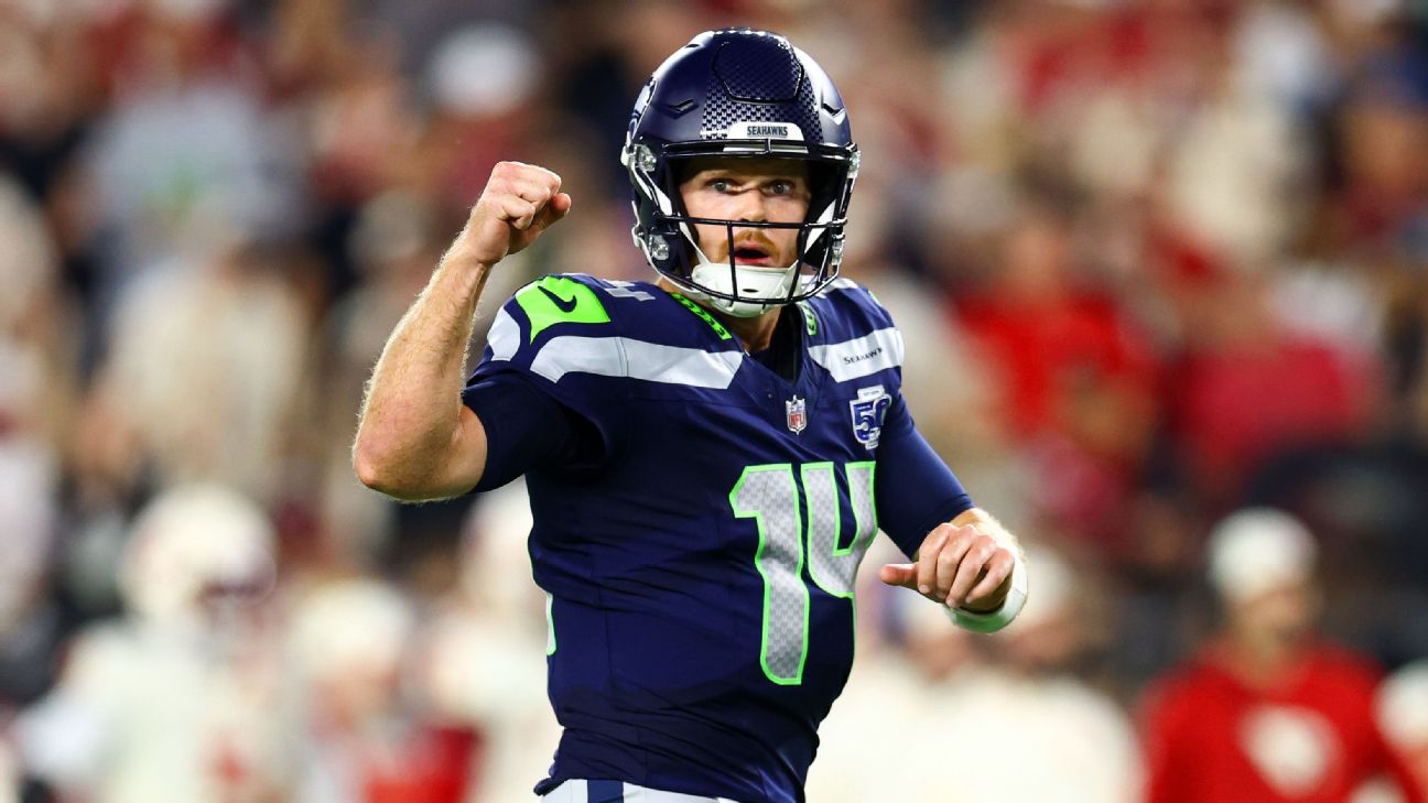 <a href="https://www.espn.com/nfl/story/_/id/46379547/cardinals-seahawks-tnf-week-4-seattle-tops-arizona" target="_blank">Seahawks hold off feisty Cardinals’ comeback attempt</a>