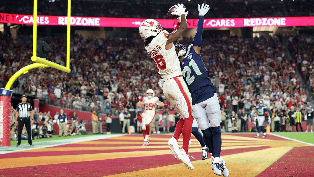 <a href="https://www.espn.com/nfl/story/_/id/46384212/cards-harrison-struggles-early-rebounds-big-4th-quarter" target="_blank">Cards’ Harrison flops early, lights up 4th with TD</a>