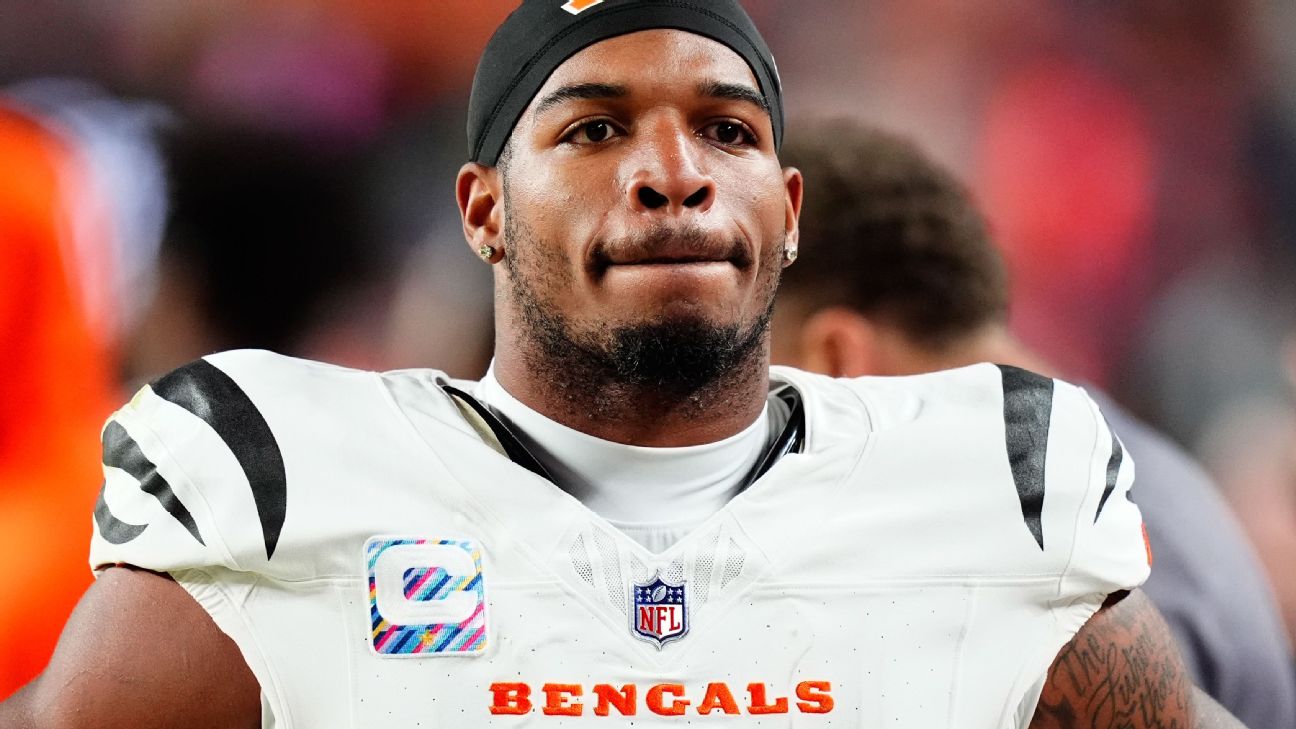 <a href="https://www.espn.com/nfl/story/_/id/46430329/jamarr-chase-frustrated-cincinnati-bengals-lose-again" target="_blank">Chase on loss: Didn’t look like Bengals ‘wanted it’</a>