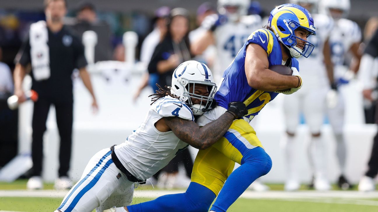 <a href="https://www.espn.com/nfl/story/_/id/46453982/colts-xavien-howard-retires-heels-struggles-vs-rams" target="_blank">Colts’ Howard abruptly retires, says ‘family first’</a>