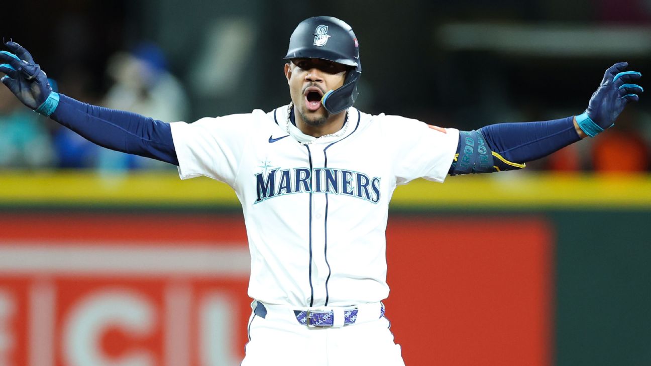 <a href="https://www.espn.com/mlb/story/_/id/46505269/julio-rodriguez-sparks-mariners-game-2-win-tigers" target="_blank">J-Rod 2B gives M’s 1st home playoff win since ’01</a>