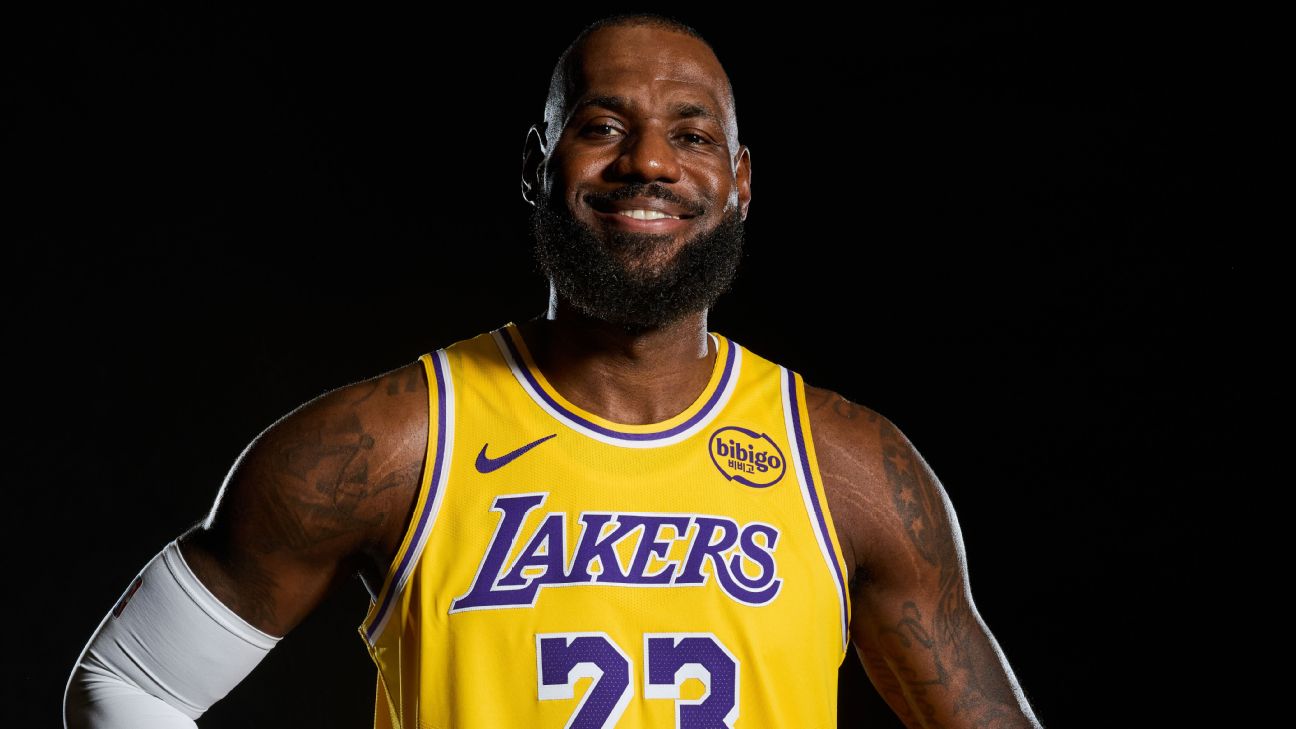 NBA: LeBron James é reintegrado aos Lakers e fará 1º treino com