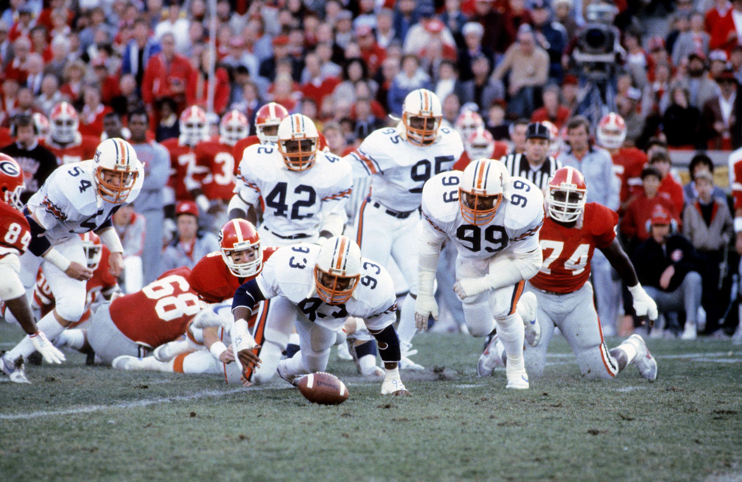 With opposing coaches Pat Dye and Vince Dooley, the Auburn-Georgia rivalry was running hot in the 1980s.