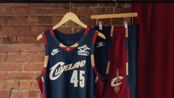 Cleveland's new jerseys will replicate team's classic navy blue alternate look worn from 2003 to '10.