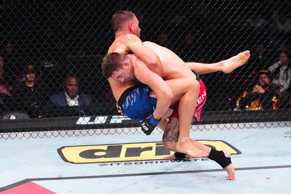 Brendan Allen upsets Reinier de Ridder in UFC main event