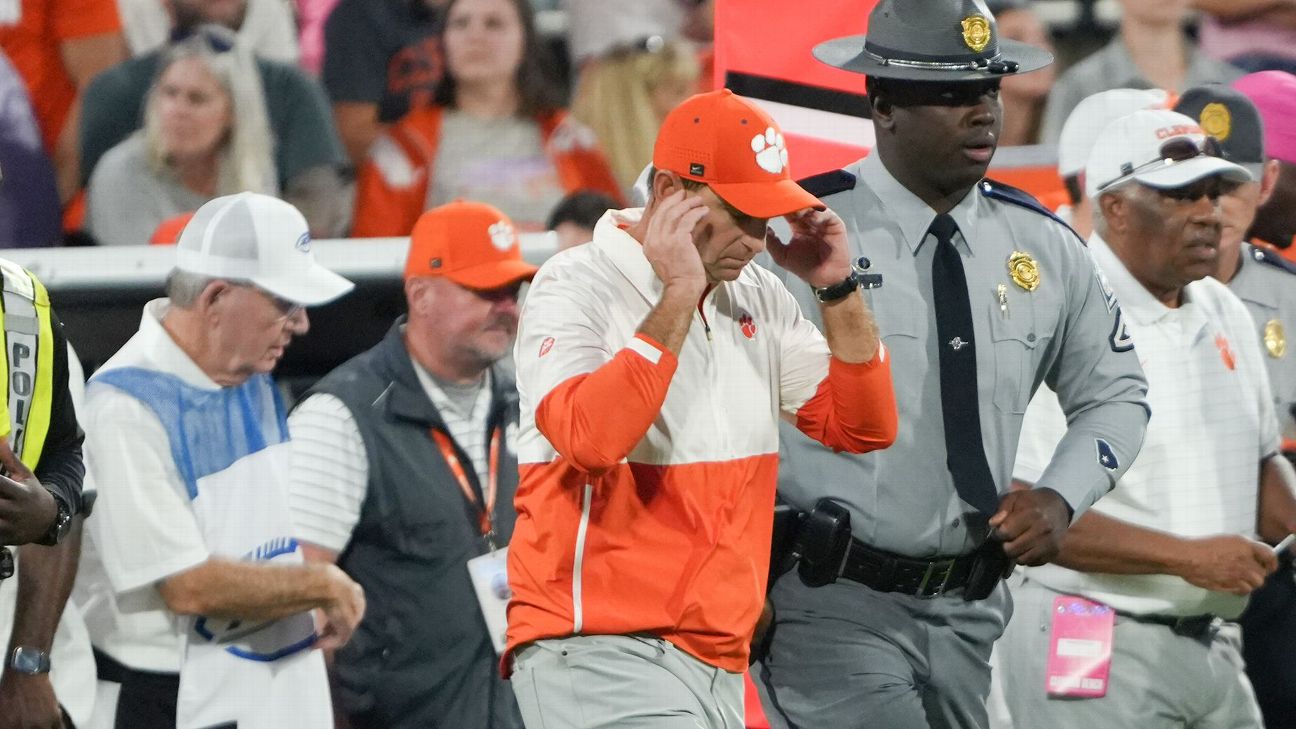 <a href="https://www.espn.com/college-football/story/_/id/46646386/dabo-swinney-touts-credibility-clemson-latest-loss" target="_blank">Dabo touts ‘credibility’ after Clemson’s latest loss</a>