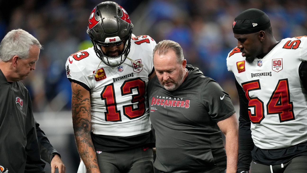 <a href="https://www.espn.com/nfl/story/_/id/46665402/buccaneers-wr-mike-evans-exits-concussion-shoulder-injury" target="_blank">Buccaneers lose WR Evans to broken collarbone</a>