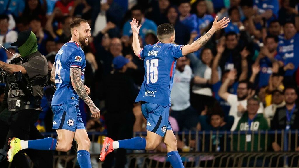 Rivero’s Last-Minute Strike Shocks Necaxa as Cruz Azul Tightens Grip on Liga MX Playoff Race