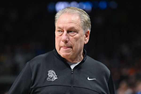 Article image accompanying Izzo calls his roster-building strategy 'right school' not 'old-school' on WagerUp Sports News.