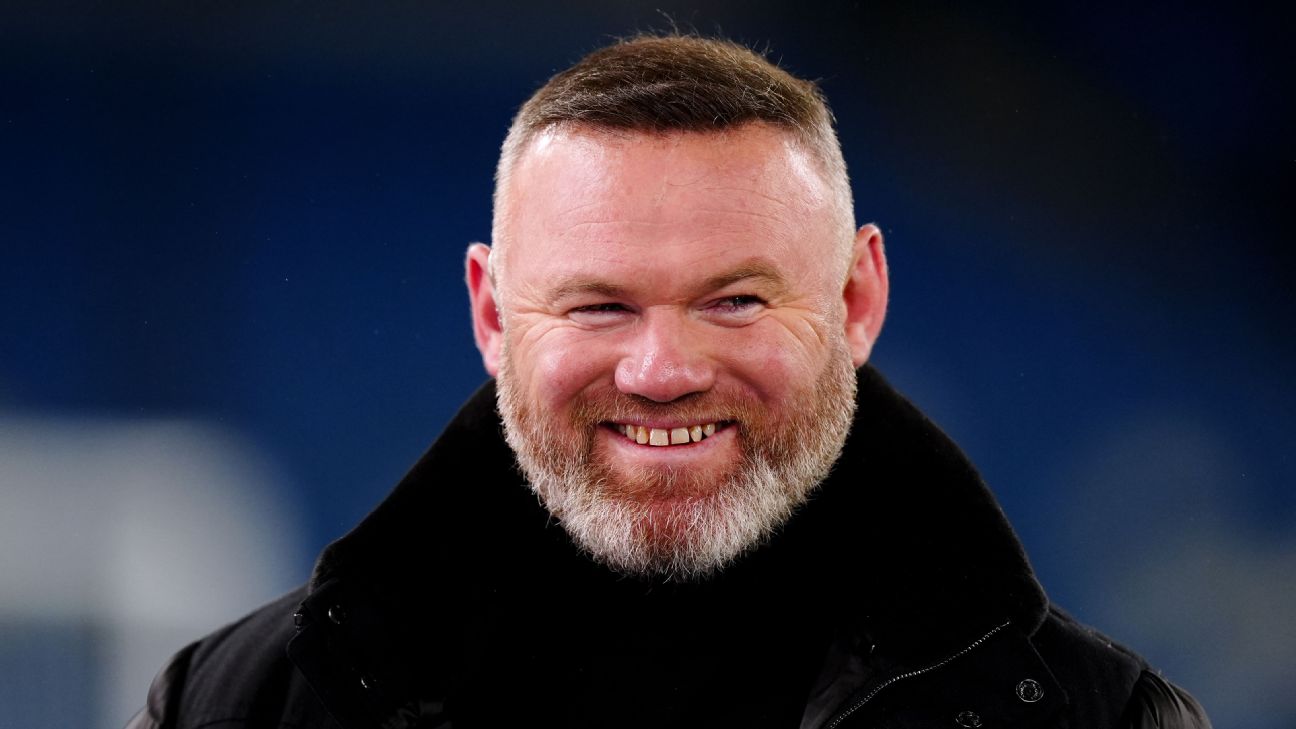 Wayne Rooney rows down river after losing bet at World Cup