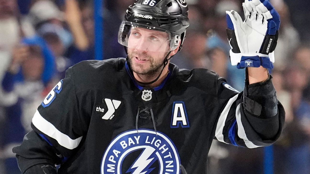 Kucherov Reaches 1000 Points As Lightning Edge Ducks 4-3