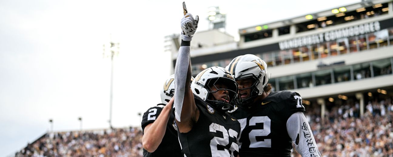 Projecting the CFP top 12 after Week 9: Vandy’s in the field!
