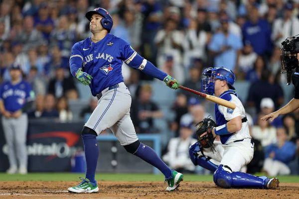Blue Jays' Springer Exits World Series Game 3 With Injury
