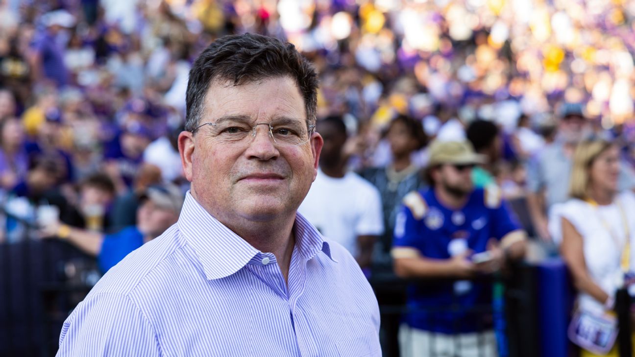 <a href="https://www.espn.com/college-football/story/_/id/46787213/woodward-lsu-athletic-director-amid-landry-criticism" target="_blank">Woodward out as LSU AD amid Landry’s criticism</a>