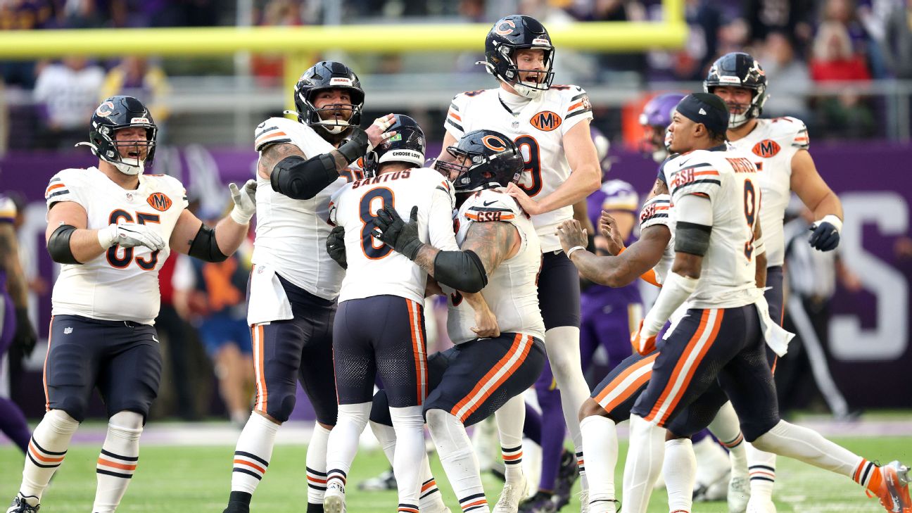 <a href="https://www.espn.com/nfl/story/_/id/46991811/nfl-week-11-trolls" target="_blank">☔ ‘Game blouses’: Bears’ jab at Vikes tops trolls</a>