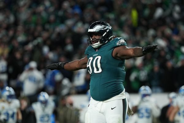 EAGLES LOCK UP DT JORDAN DAVIS WITH MASSIVE $78M EXTENSION!