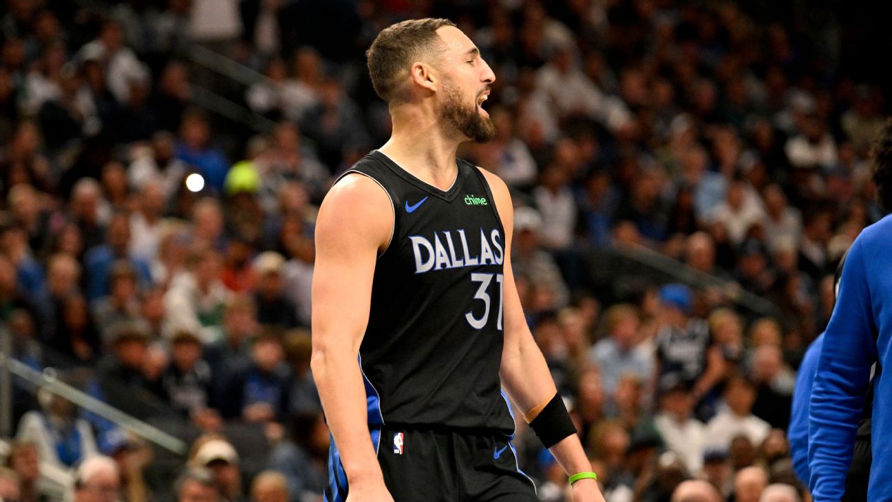 <a href="https://www.espn.com/nba/story/_/id/47069151/mavs-thompson-scoffs-morant-trash-talk-grizzlies-win" target="_blank">Klay claps back at Morant’s postgame trash talk</a>