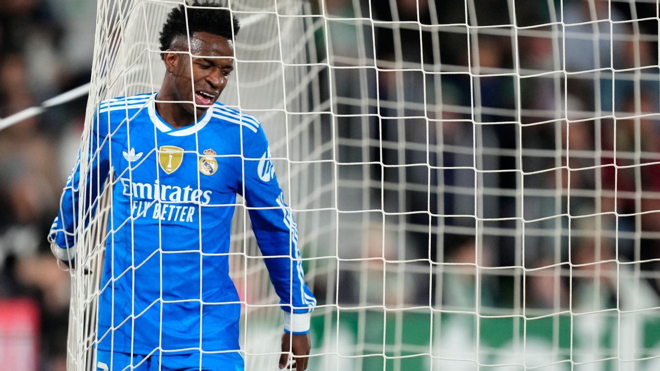 Vinícius espera al Mundial para decidir su futuro ⚽