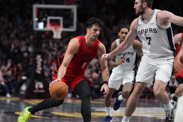 Blazers ousted, get 'first taste' of playoff-like test in NBA Cup
