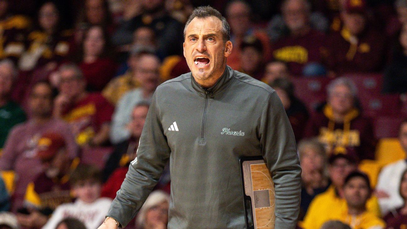 <a href="https://www.espn.com/mens-college-basketball/story/_/id/47208270/gottlieb-tosses-chair-green-bay-loss-played-idiots" target="_blank">Gottlieb tosses chair after Green Bay blows game</a>