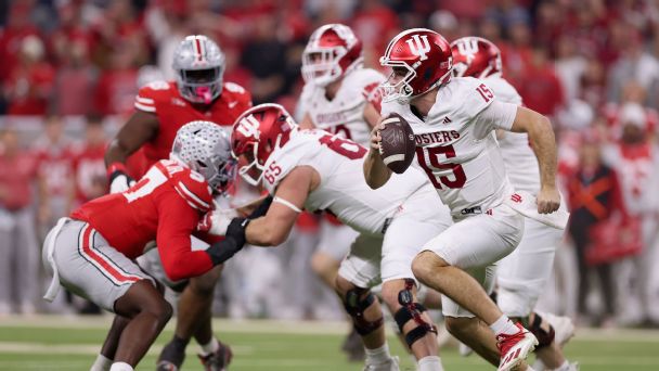 <a href="https://www.espn.com/college-football/story/_/page/gamedayfinal120525/college-football-champ-week-15-highlights-top-plays-games-takeaways-2025" target="_blank">Champ Week: A new No. 1, is Bama out and ACC chaos</a>