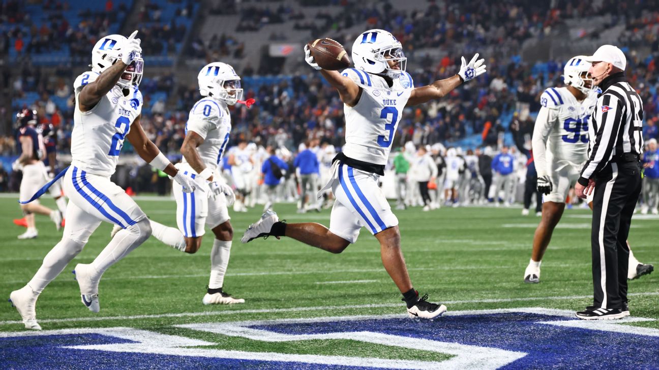 <a href="https://www.espn.com/college-football/story/_/id/47230861/duke-stirs-cfp-pot-defeats-virginia-ot-acc-title-game" target="_blank">Duke stirs CFP pot, calls for bid as ACC champion</a>