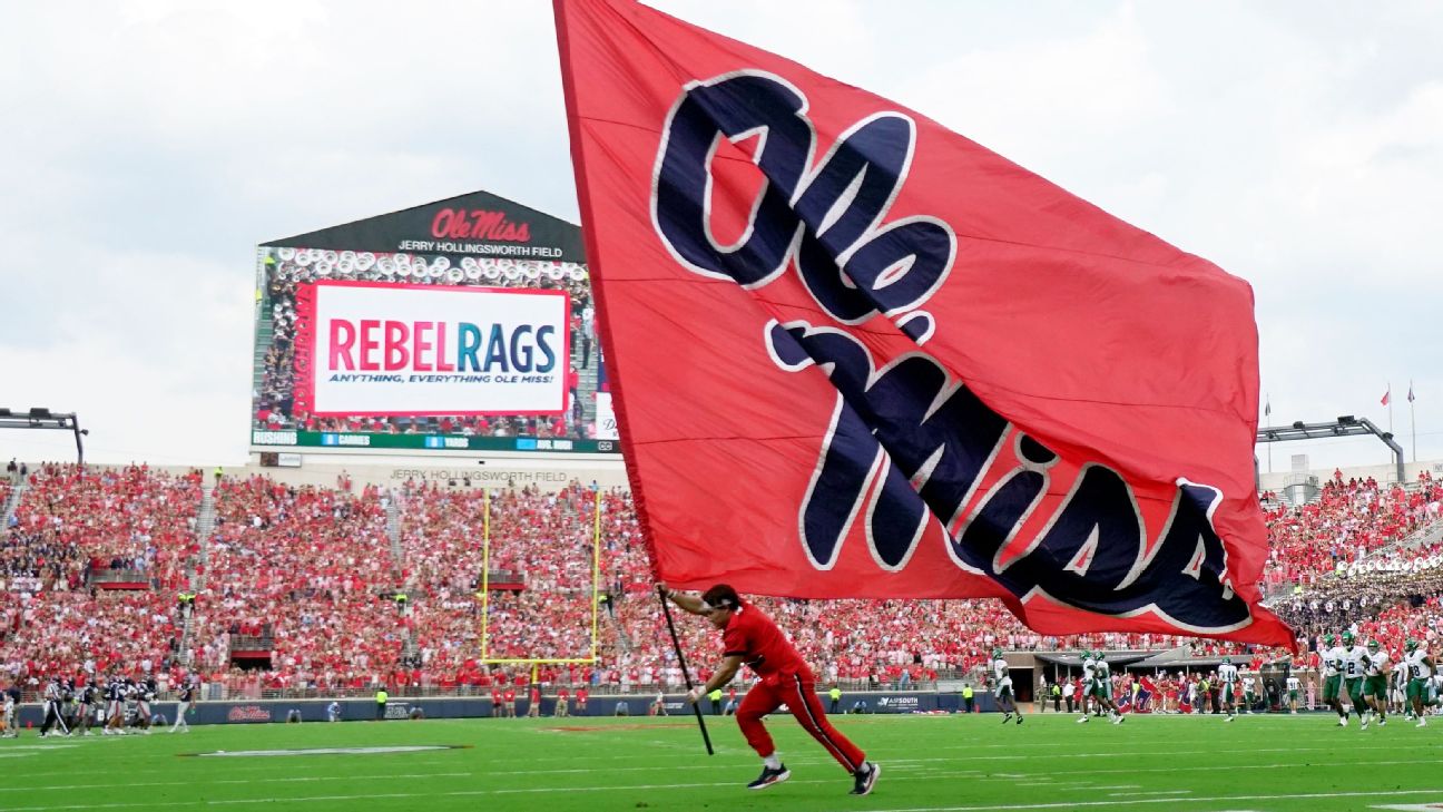 <a href="https://www.espn.com/college-football/story/_/id/47252451/4-lsu-assistants-return-ole-miss-help-cfp-run" target="_blank">Sources: 4 LSU coaches rejoin Rebels for CFP run</a>