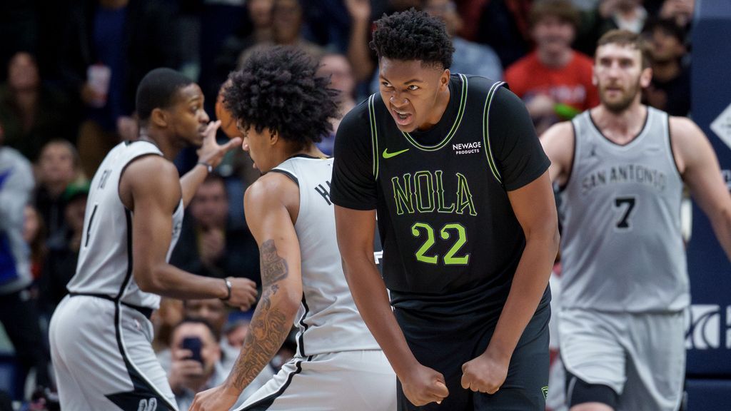 <a href="https://www.espn.com/nba/story/_/id/47253348/dylan-harper-spoils-derik-queen-triple-double-rookie-clash" target="_blank">Harper spoils Queen’s triple-double in rookie clash</a>