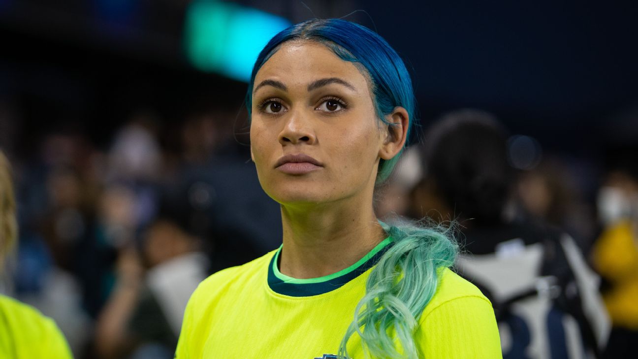 <a href="https://www.espn.com/soccer/story/_/id/47268486/nwsl-voting-extra-funds-pay-stars-rodman" target="_blank">Sources: NWSL voting on extra funds to pay stars</a>