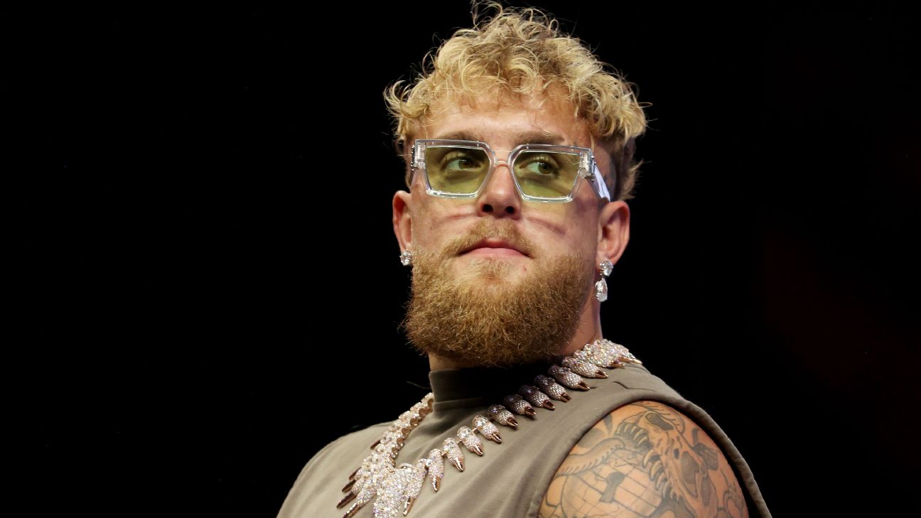 Jaw 'recovering nicely,' still can't spar, says Paul
