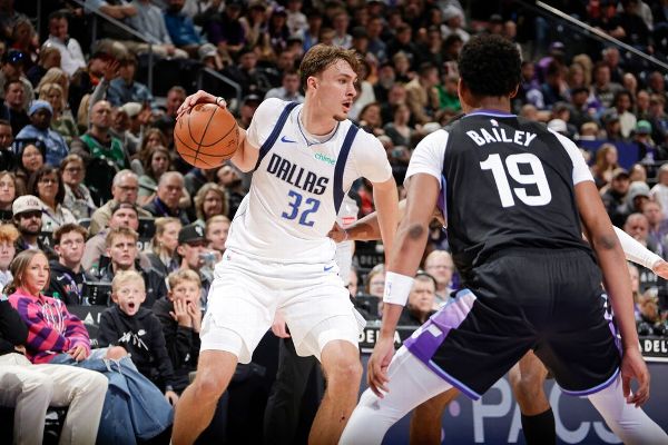 Mavericks' Cooper Flagg youngest in NBA history to score 40