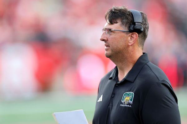 Ex-Ohio coach Brian Smith suing school following December firing