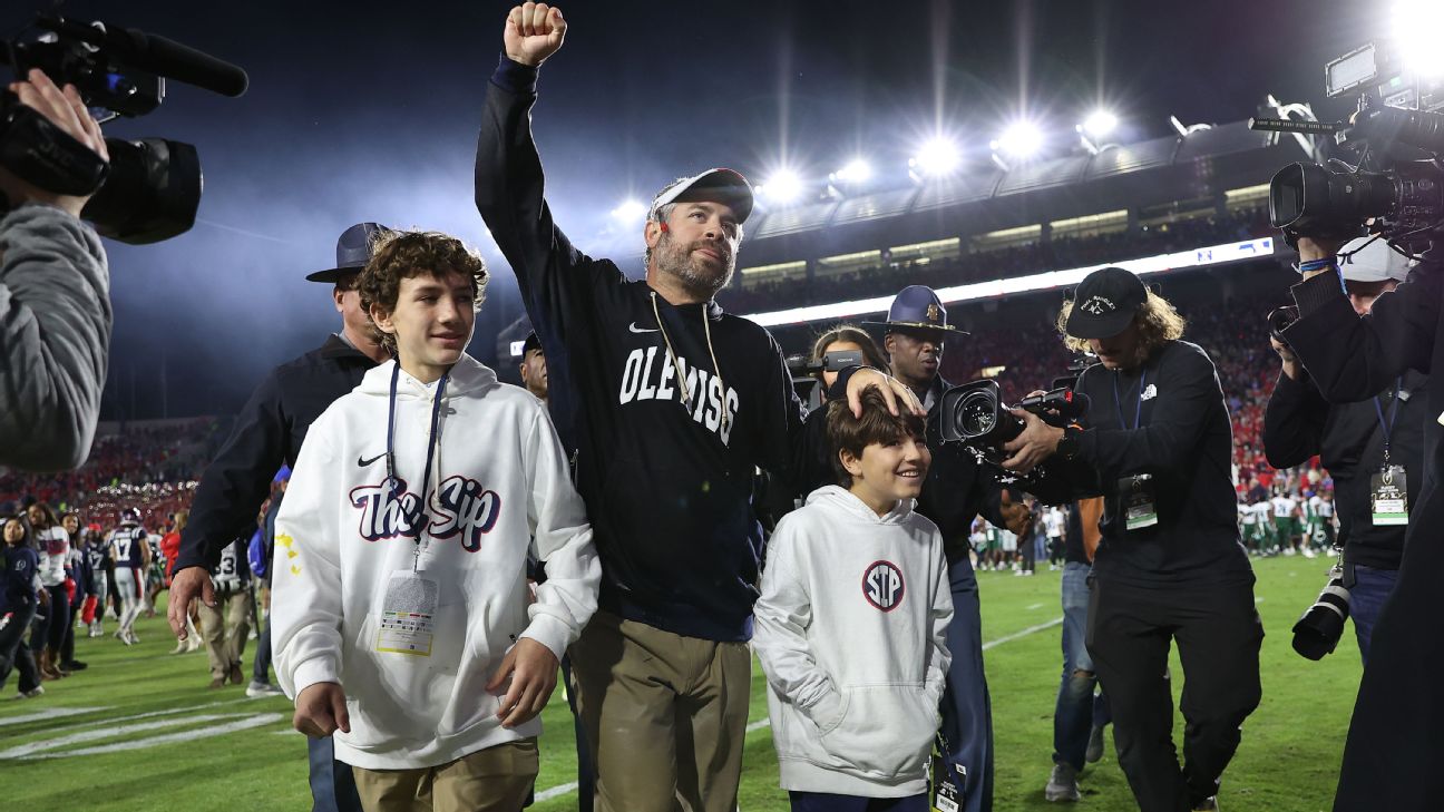 <a href="https://www.espn.com/college-football/story/_/id/47373291/ole-miss-bounces-tulane-first-cfp-test-lane-kiffin" target="_blank">For Ole Miss, a gratifying 1st CFP win without Kiffin</a>
