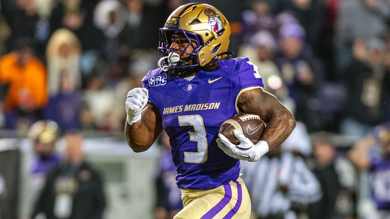 College Football Playoff, bowl game odds, money line, spreads and totals