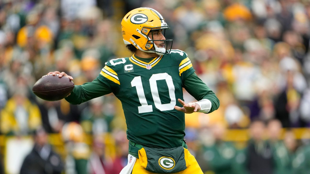 2026 Pro Bowl roster snubs: Who should be an NFL all-star?