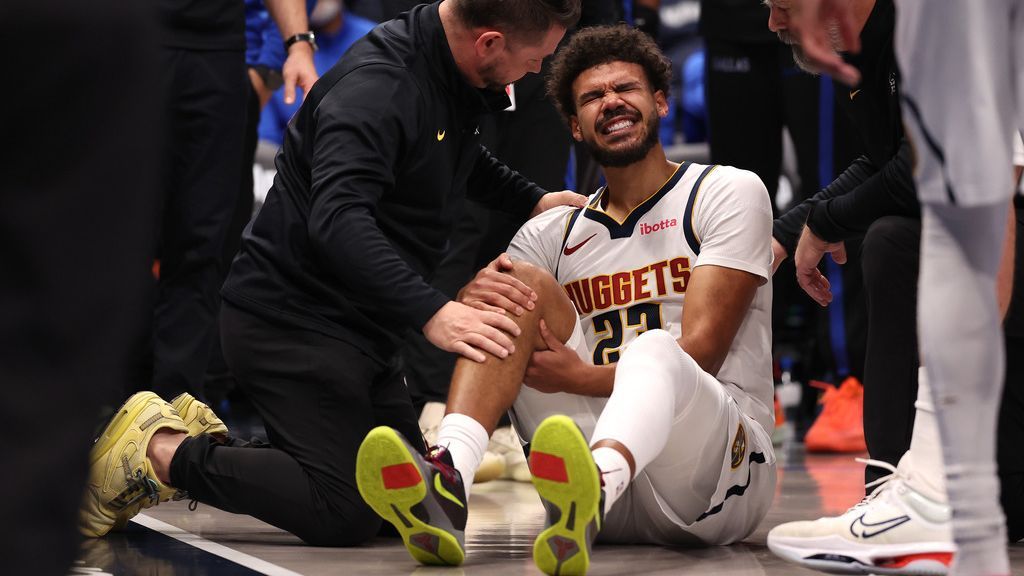 <a href="https://www.espn.com/nba/story/_/id/47403763/nuggets-forward-cameron-johnson-mri-right-knee" target="_blank">Nuggets forward Johnson to have MRI on knee</a>
