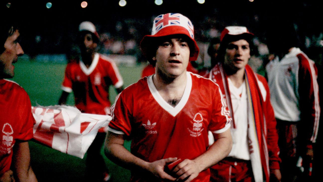Nottingham Forest great John Robertson remembered: Peter Shilton, Ashley Young pay tribute - ESPN